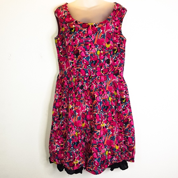 Ann Taylor Dresses & Skirts - Ann Taylor Floral Sleeveless Pink Dress